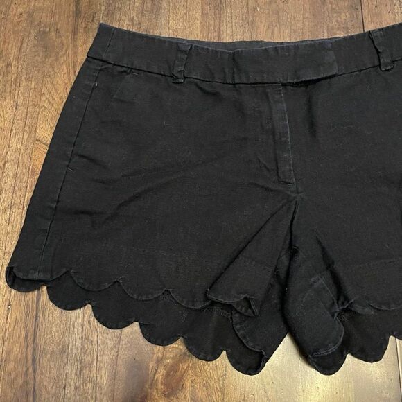 J. Crew Linen Scalloped Shorts - Picture 2 of 9